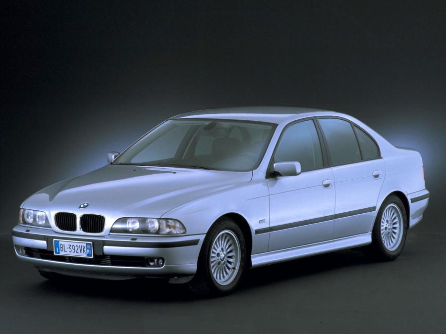  BMW 520d Sedan 2000 года  (фото 5 из 6)